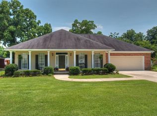 9640 Hucknall Dr, Fairhope, AL 36532