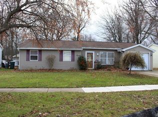1361 Dangelo Dr, North Tonawanda, NY