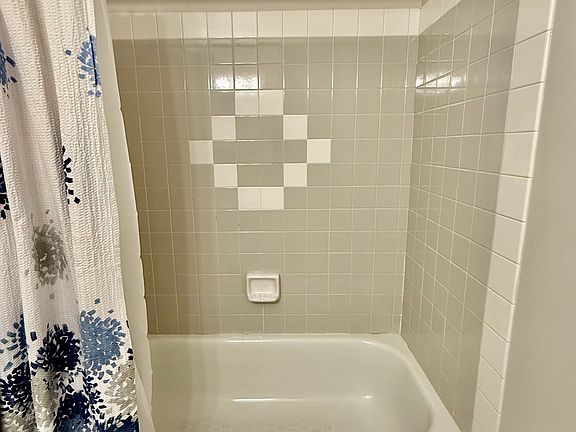 2nd image of 2205 Fitzwater St Floor 3