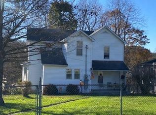 243 Cafego Rd, Scarbro, WV 25917