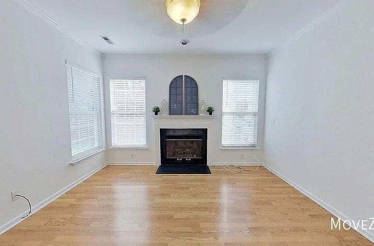 3608 Brookstone Trl — Photo 29