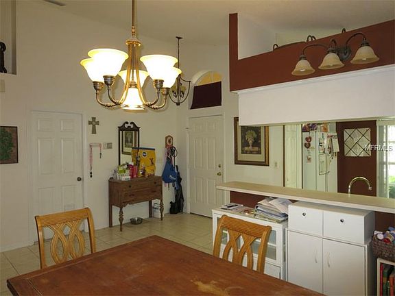 5th image of 11034 Peppersong Dr