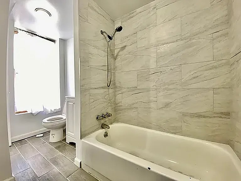 591 Vanderbilt Ave #3 — Photo 10