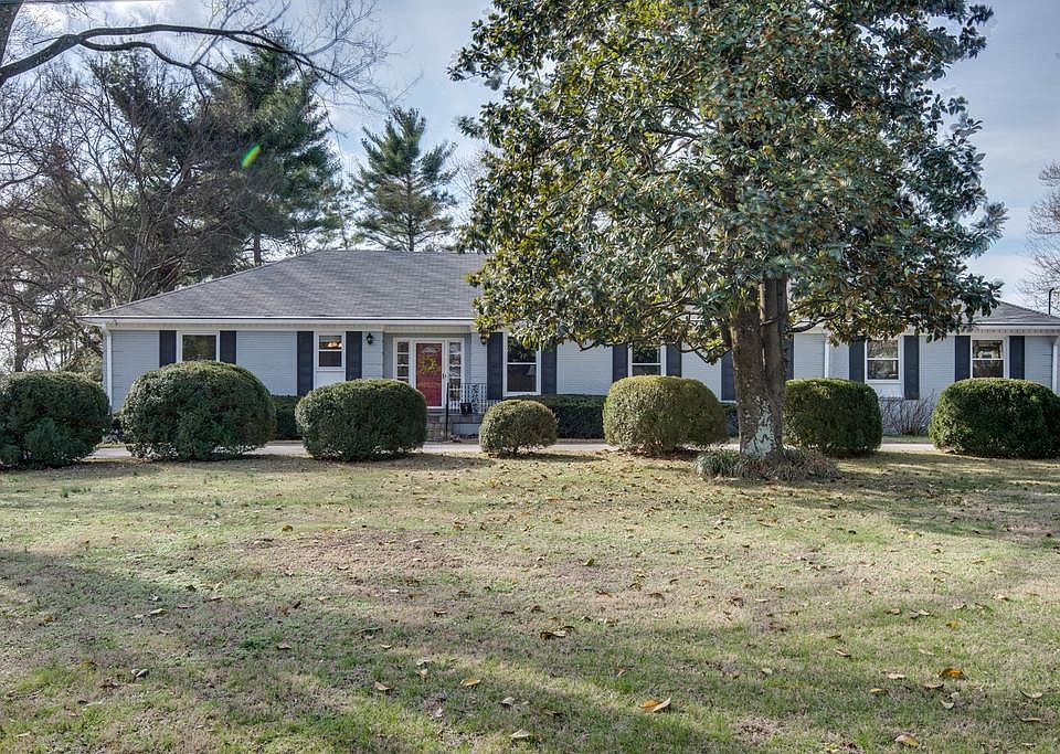 1st image of 705 Brindley Dr