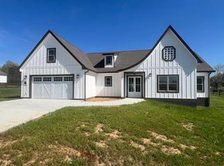 2410 Iron Forge Way, Sevierville, TN 37876
