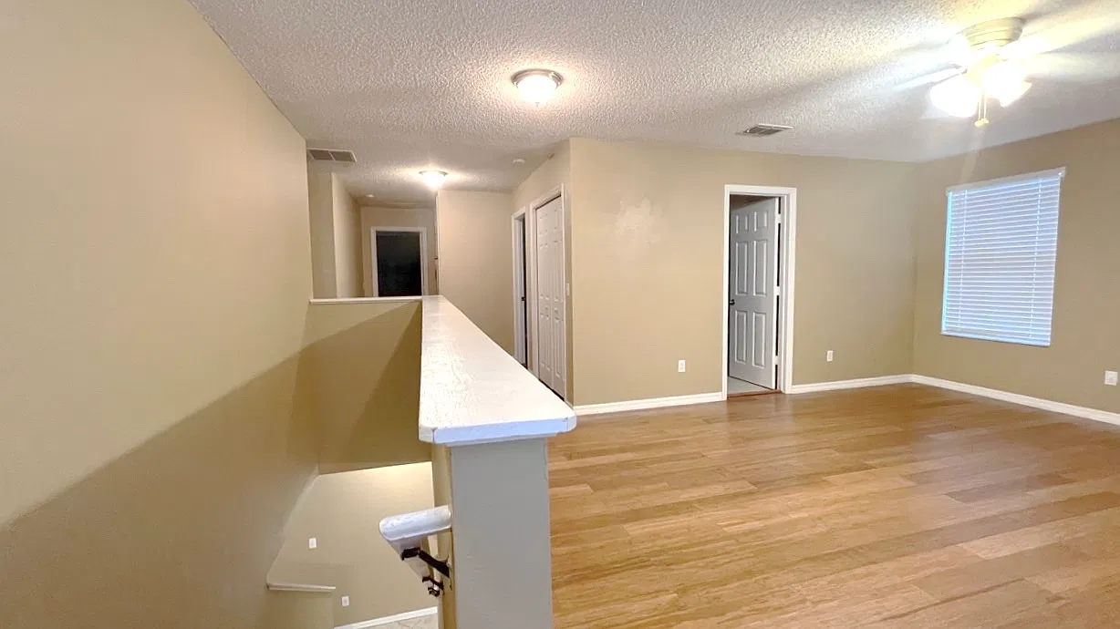 831 Horseshoe Falls Drive - 1 — Photo 3