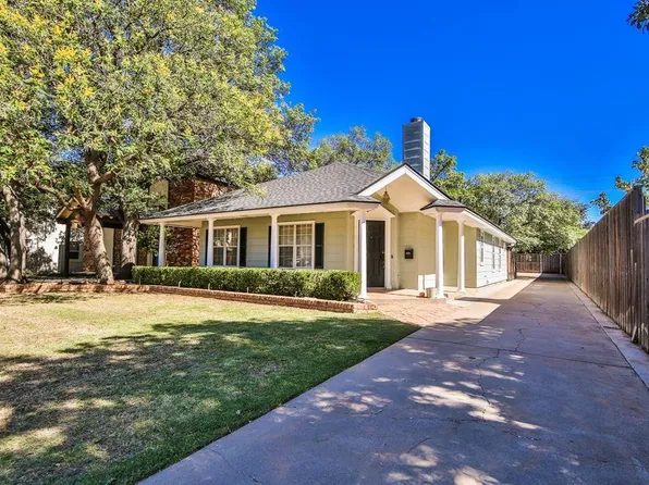 2613 20th St, Lubbock, TX 79410