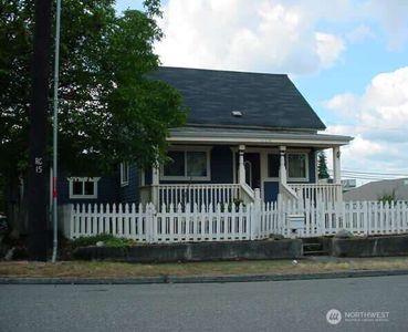 514 N MacLeod Avenue, Arlington, WA, 98223