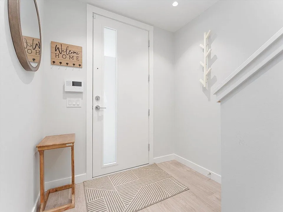 2728 Acadia Rd #TOWNHOUSE