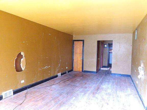 5th image of 4506 S Lavergne Ave #H