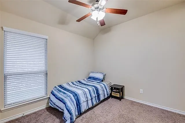 800 Laredo Ct — Photo 5
