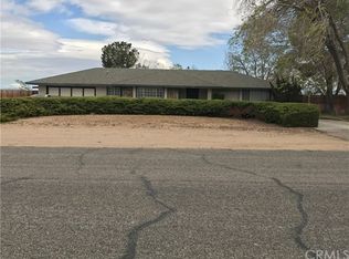 9243 8th Ave, Hesperia, CA 92345
