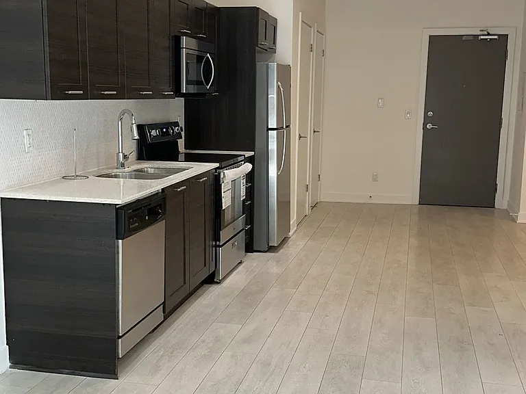 169 Fort York Blvd #207 — Photo 1