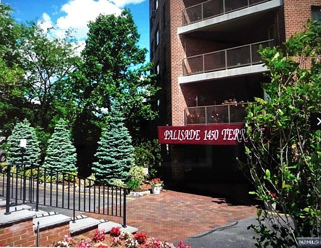 1st image of 1450 Palisade Ave APT 6M