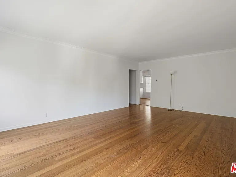 1229 Smithwood Dr #1/2 — Photo 5