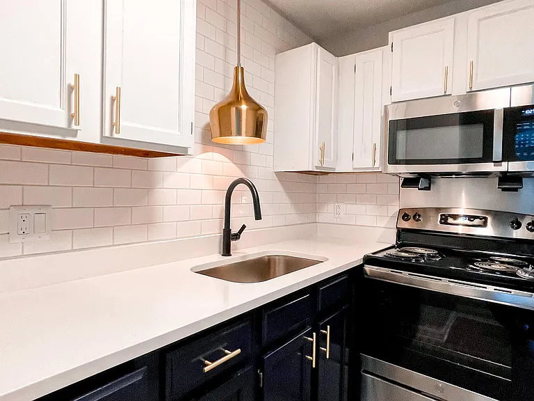 ALL-ELECTRIC KITCHEN