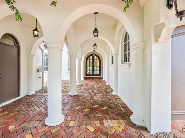 143 SE Bella Strano, Port St Lucie, FL 34984