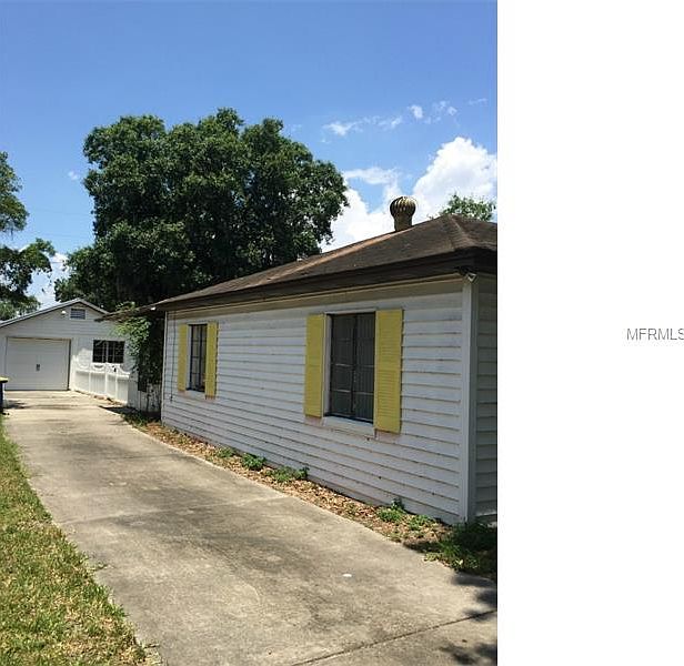2nd image of 31 Regal Pl