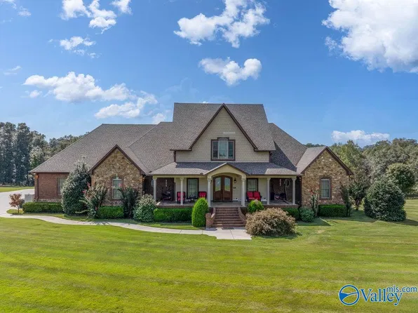 5221 County Road 43, Fyffe, AL 35971