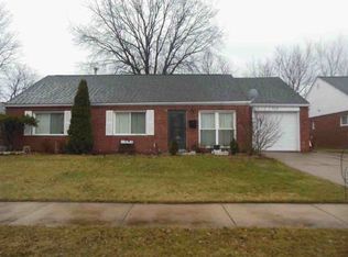 705 Walnut Dr, Euclid, OH