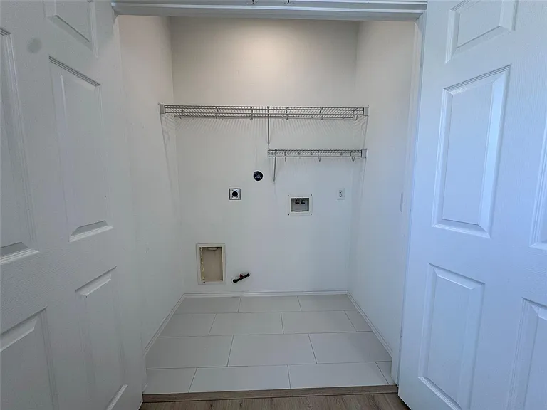 29726 Sullivan Oaks Dr — Photo 24