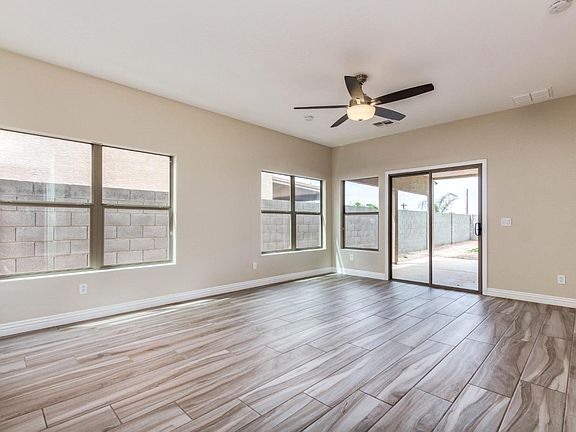4th image of 30995 N Karen Ave