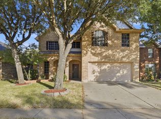 12141 Bellegrove Rd, Burleson, TX 76028