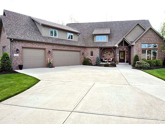 3rd image of 1537 Tottenham Dr