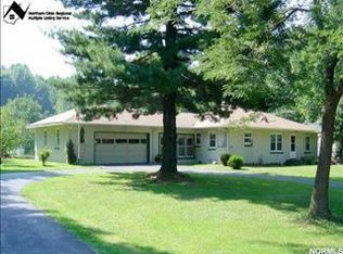 944 Mineral Springs Rd, Ashtabula, OH 44004