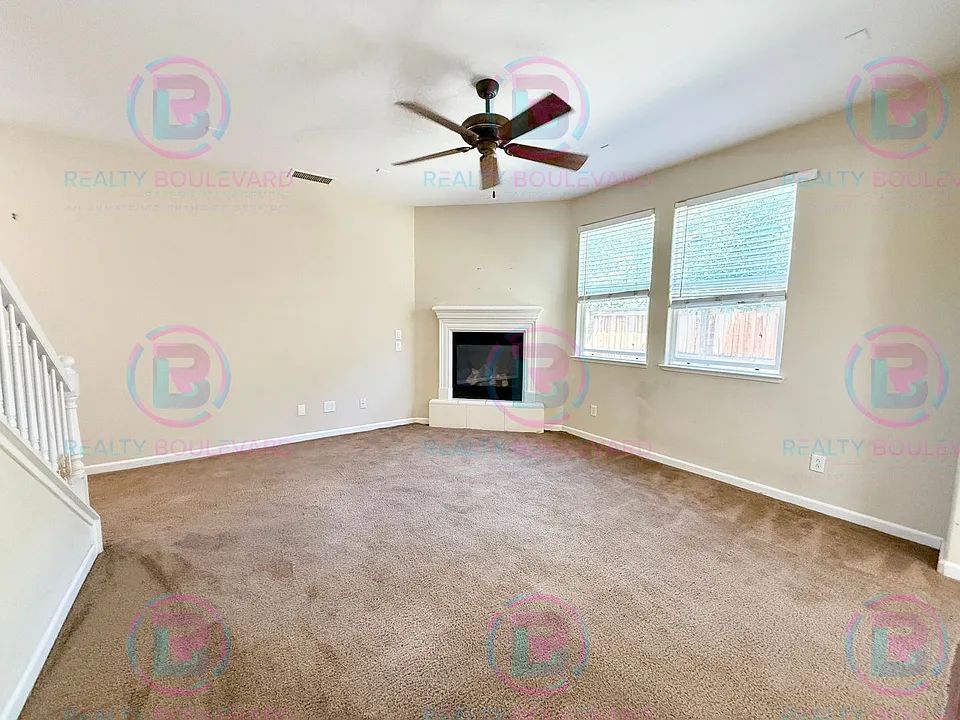 1905 Cave Rock Rd