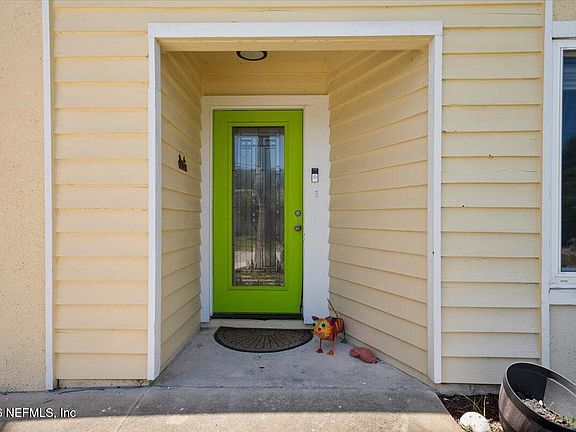 2nd image of 918 17TH Street N