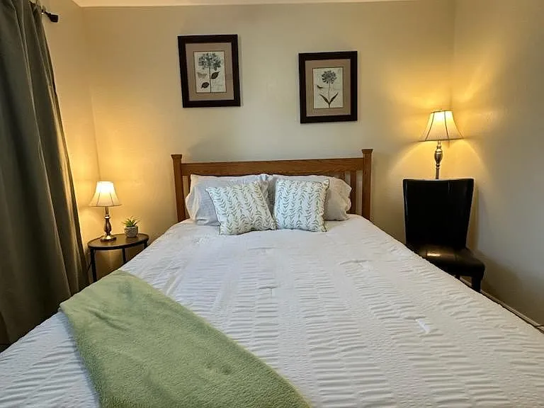1007 Tesla Dr — Photo 26