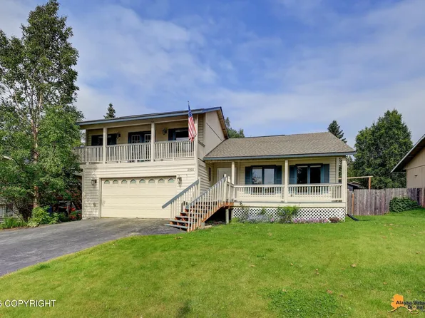 2901 Spinnaker Dr, Anchorage, AK 99516