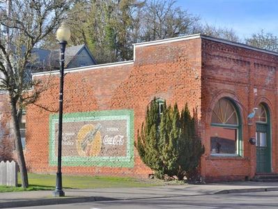 333 N Main St, Brownsville, OR, 97327