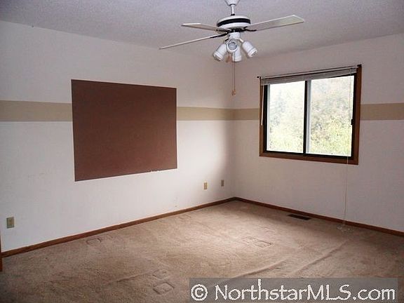 4th image of 7548 15th Street Ln N