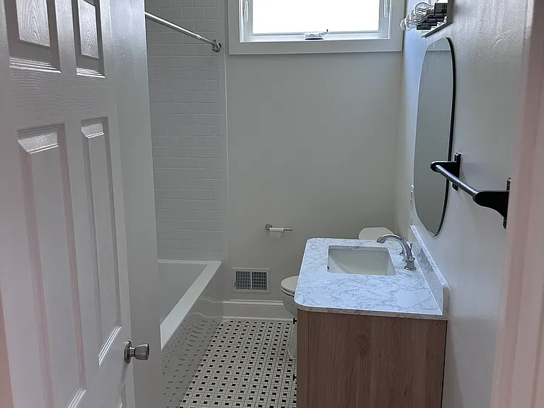 418 Pickens Ct — Photo 7