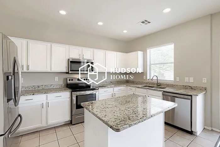 8984 W Bremen St — Photo 11
