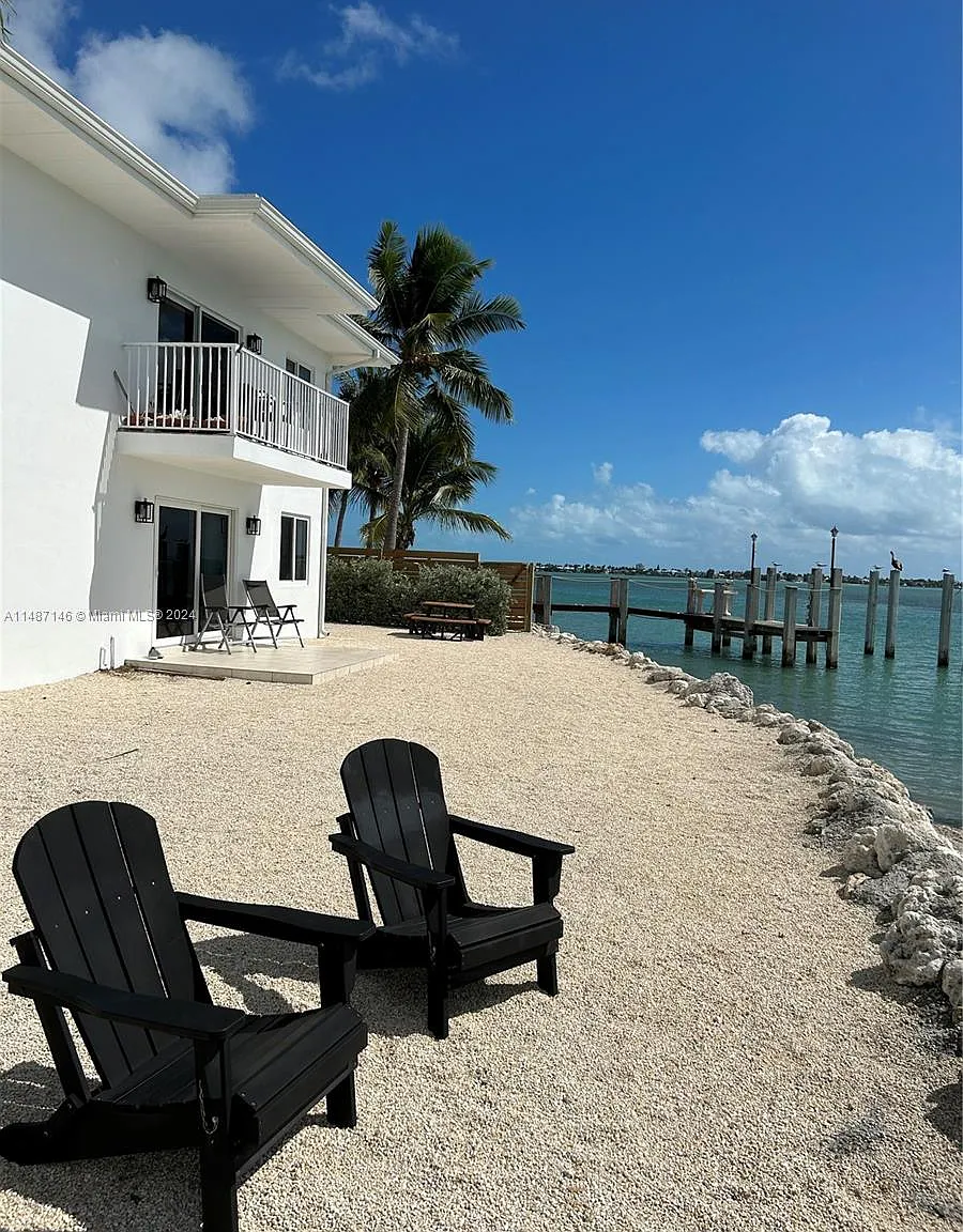 Seaview — Photo 3