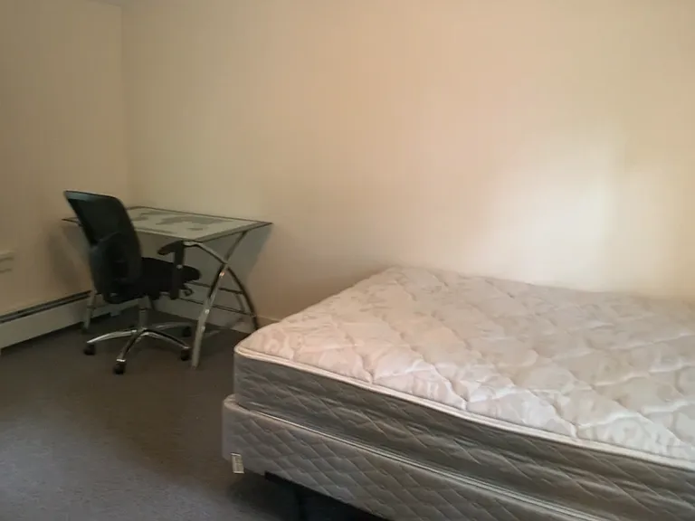 114 Highland Pl #2-3-4 — Photo 9