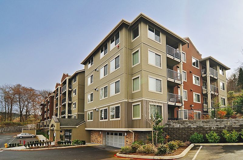 Top floor, corner Unit