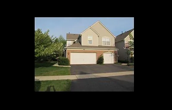 1408 Doolittle Ln photo 1