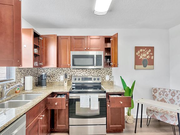 5th image of 6039 108th Ave #1