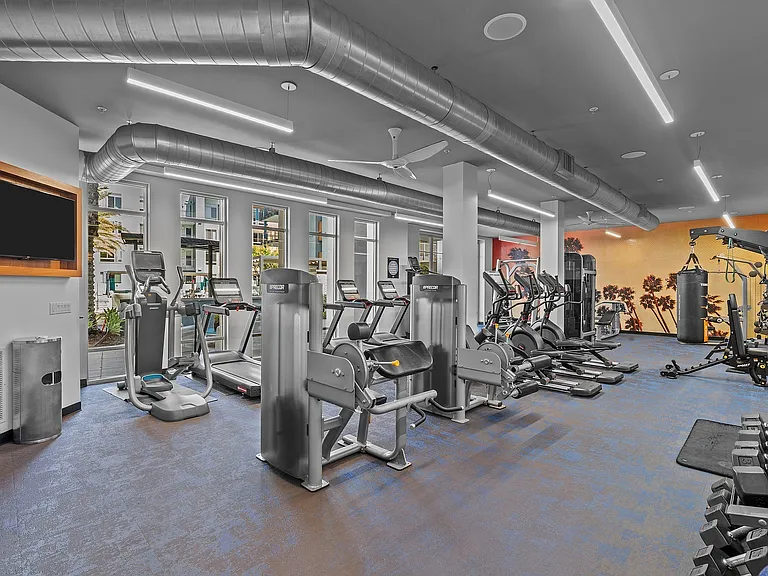 UptownOrange_amenity_fitness DSC04279