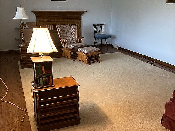 5th image of 211 Silverview Dr
