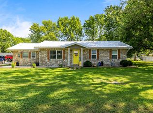 720 E Burford Street, Marshfield, MO 65706