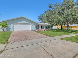1351 Cherry Hills Rd NE, Palm Bay, FL 32905