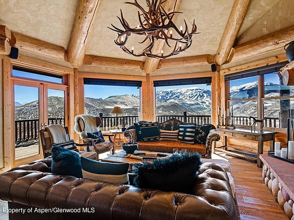 4th image of 1450 Mesa Rd