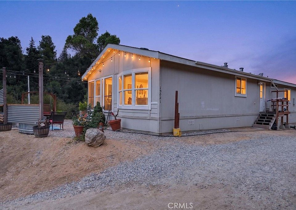 1st image of 19021 Cypress St