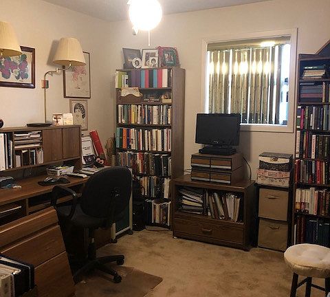 5th image of 307 Lee Pl