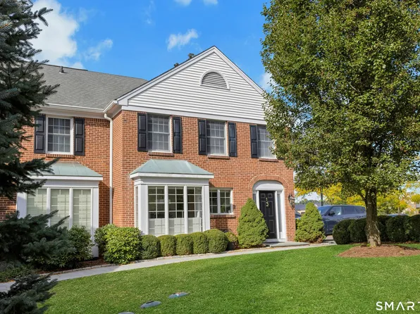 1 Maple Street #1, New Canaan, CT 06840